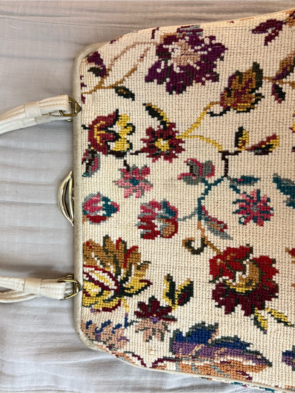 Vintage 1960’s Cream Floral Tapestry Top-Handle Bag - Picture 3 of 8
